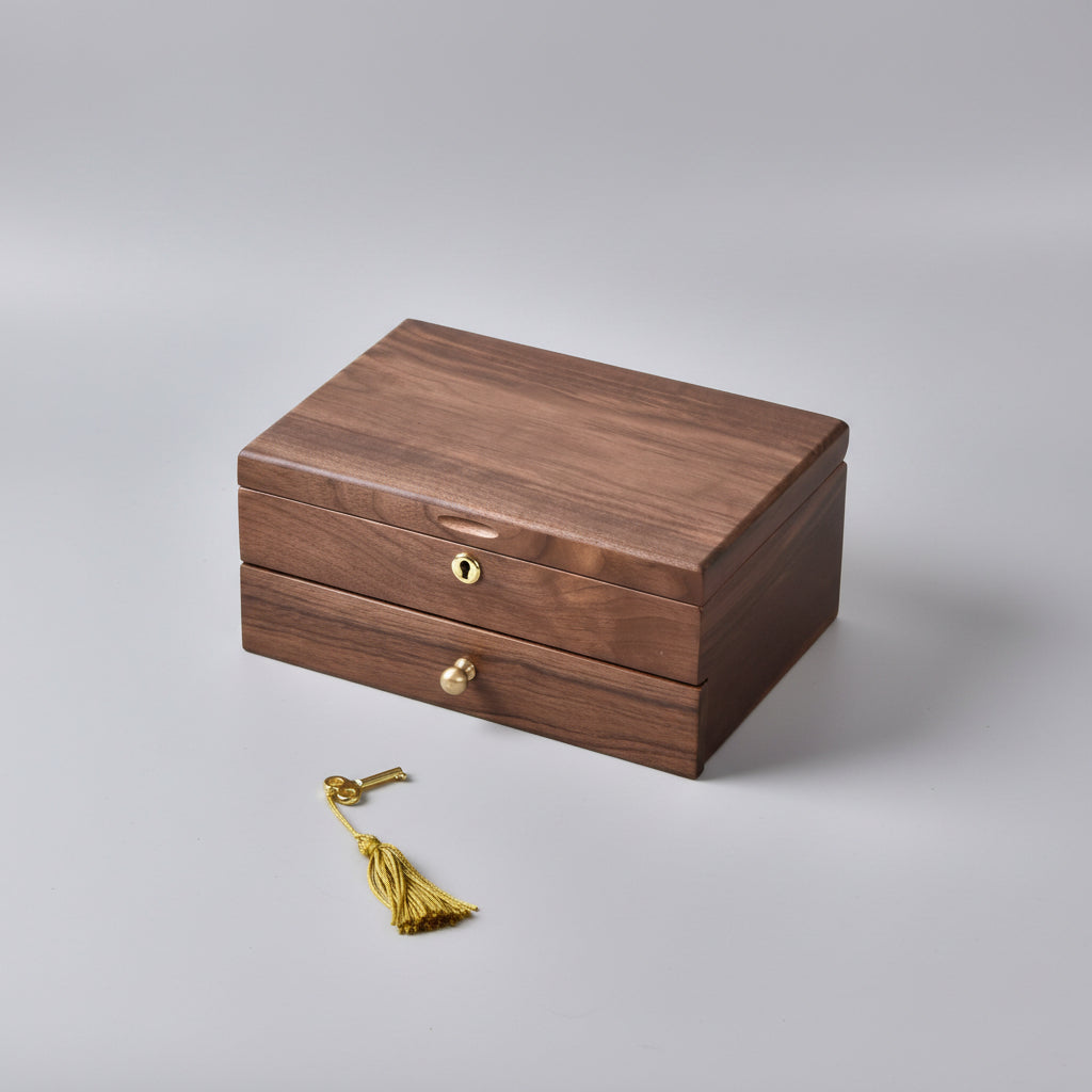The Harlow Lock, huali or solid walnut