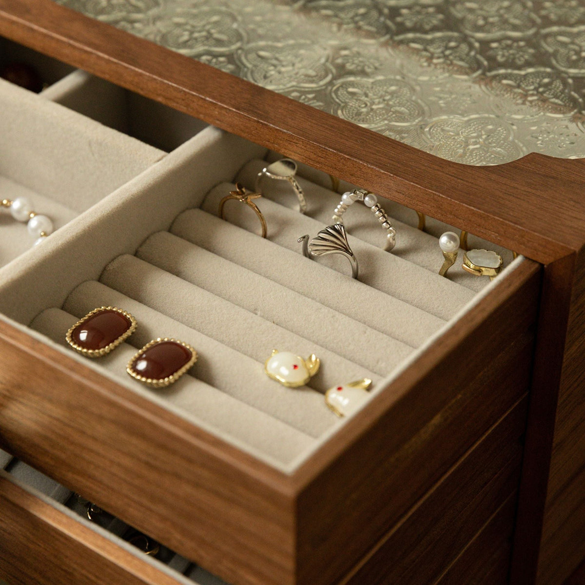 The Floret, walnut veneer over engineered wood