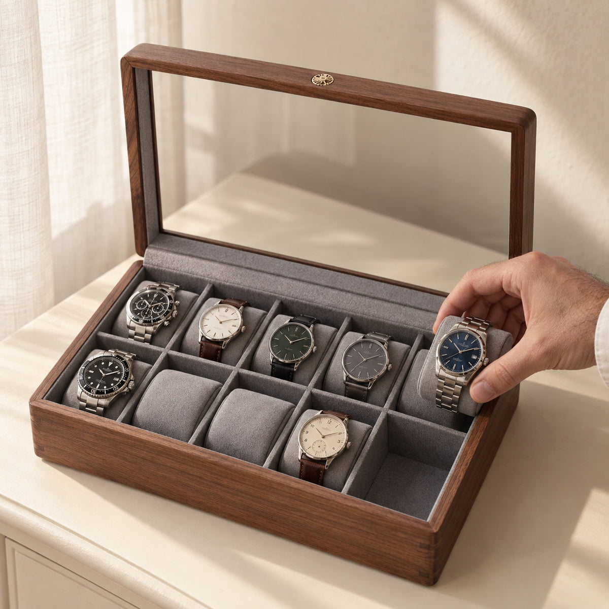 The Baxter, solid walnut